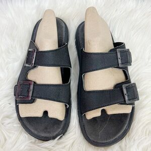 NWOB Steve Madden Men’s Black Flash Double Buckle Slip On Sandal